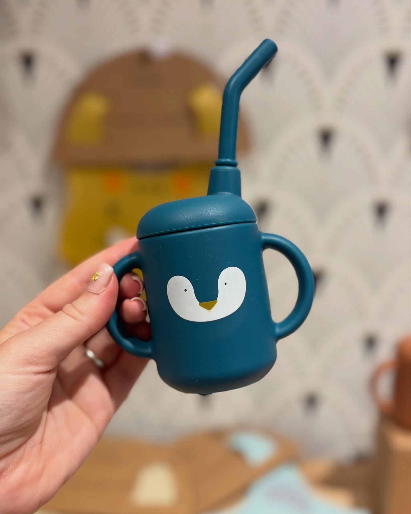 👶 Déstockage Les Petits Citrons et Léo & Léa ! 
Profitez de -30 % sur tous les produits de ces deux jolies marques, jusqu’à épuisement des stocks ✨
💛 Pourquoi on aime ces marques :
	🧡 Qualité et sécurité : des produits pensés pour les enfants, doux et fiables
	🧡 Design adorable et pratique : parfait pour les cadeaux et le quotidien
 🧡 Créations françaises et responsables : des marques qui privilégient des matières sûres et respectueuses
C’est le moment idéal pour anticiper vos cadeaux de Noël 🎄ou faire plaisir à une future maman 🤗
À retrouver chez Ambiance Kids à Quimperlé 📍
#destockage #AmbianceKids #Lespetitscitrons #Leoetlea #Cadeaunaissance #Cadeaunoel #Universenfant #Qualité #Quimperle