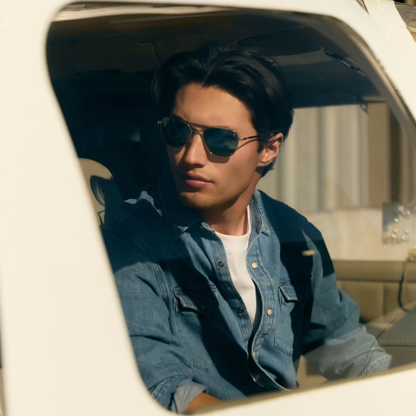 Happy Thanksgiving !
🕶 Original Pilot
#americanoptical #aoeyewear #originalpilot ##lunettes #lunettesdesoleil #lunettesaviator #lunettespilote #aviation #pilotedeligne #pilotedechasse #pilote #aviateur #americanstyle #lifestyle #madeinusa #aviatorstyle #thanksgiving #opticien #optique