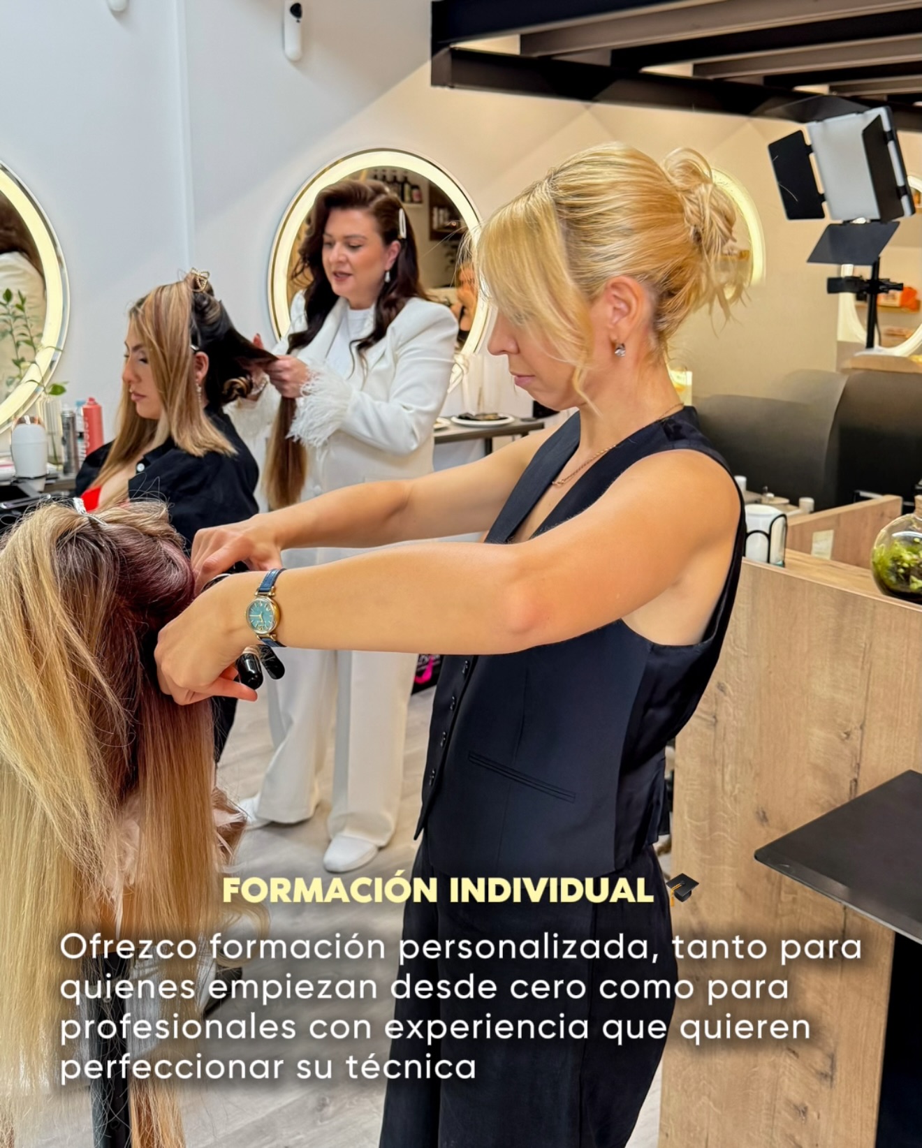 Todo lo que hay detrás de @hairmakeupmadrid
Desliza y descubre mi historia 🥰